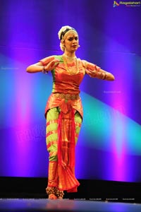 Kuchipudi Rangapravesam performance by Sahithi Reddy