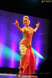 Kuchipudi Rangapravesam performance by Sahithi Reddy