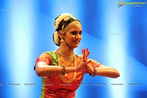 Kuchipudi Rangapravesam performance by Sahithi Reddy