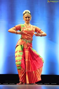 Kuchipudi Rangapravesam performance by Sahithi Reddy