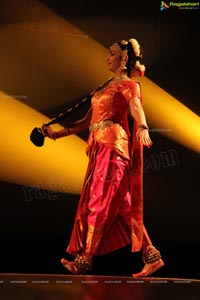 Kuchipudi Rangapravesam performance by Sahithi Reddy