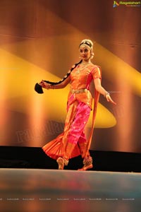 Kuchipudi Rangapravesam performance by Sahithi Reddy