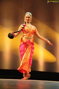 Kuchipudi Rangapravesam performance by Sahithi Reddy