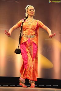 Kuchipudi Rangapravesam performance by Sahithi Reddy