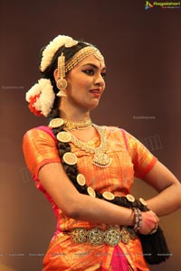 Kuchipudi Rangapravesam performance by Sahithi Reddy