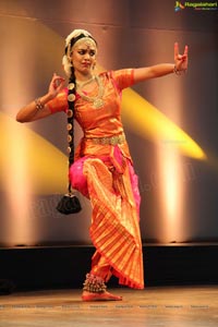 Kuchipudi Rangapravesam performance by Sahithi Reddy