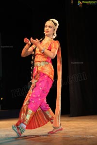 Kuchipudi Rangapravesam performance by Sahithi Reddy