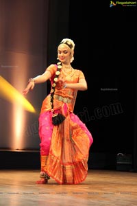 Kuchipudi Rangapravesam performance by Sahithi Reddy