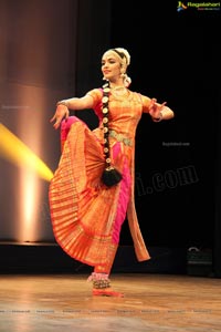 Kuchipudi Rangapravesam performance by Sahithi Reddy