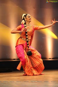 Kuchipudi Rangapravesam performance by Sahithi Reddy