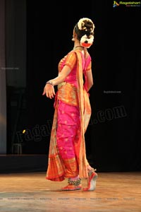 Kuchipudi Rangapravesam performance by Sahithi Reddy