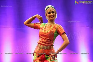 Kuchipudi Rangapravesam performance by Sahithi Reddy