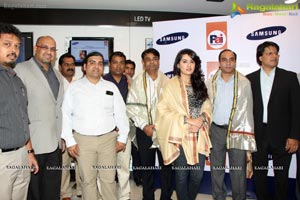 Archana launches Samsung Digital Plaza