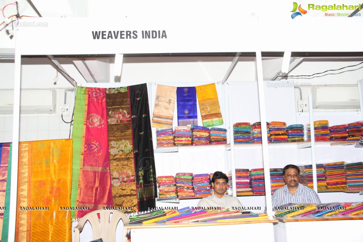 Styles & Weaves Expo at Kamma Sangham, Hyderabad