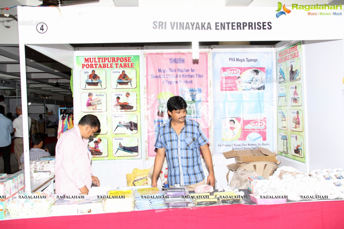 Styles & Weaves Expo at Kamma Sangham, Hyderabad