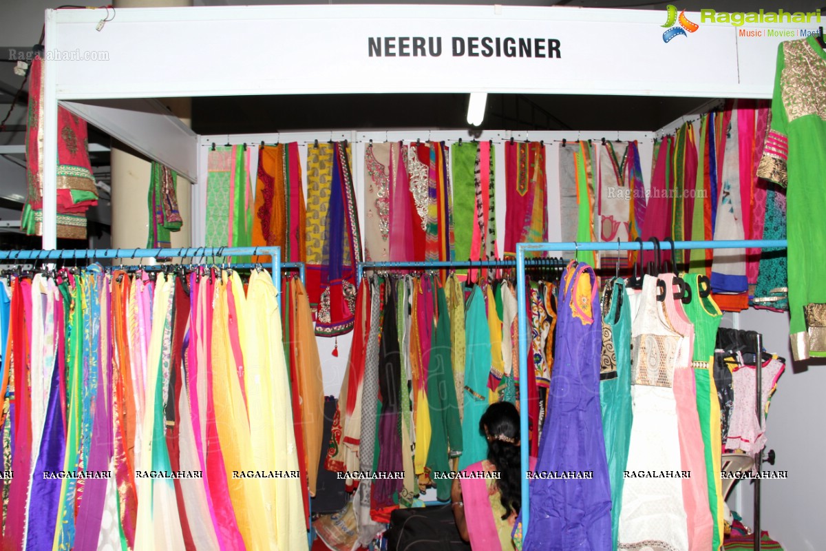 Styles & Weaves Expo at Kamma Sangham, Hyderabad