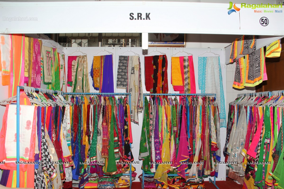 Styles & Weaves Expo at Kamma Sangham, Hyderabad