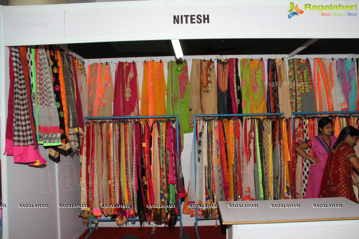 Styles & Weaves Expo at Kamma Sangham, Hyderabad