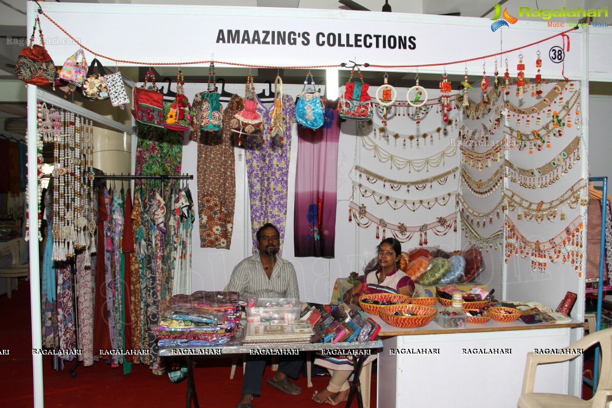 Styles & Weaves Expo at Kamma Sangham, Hyderabad