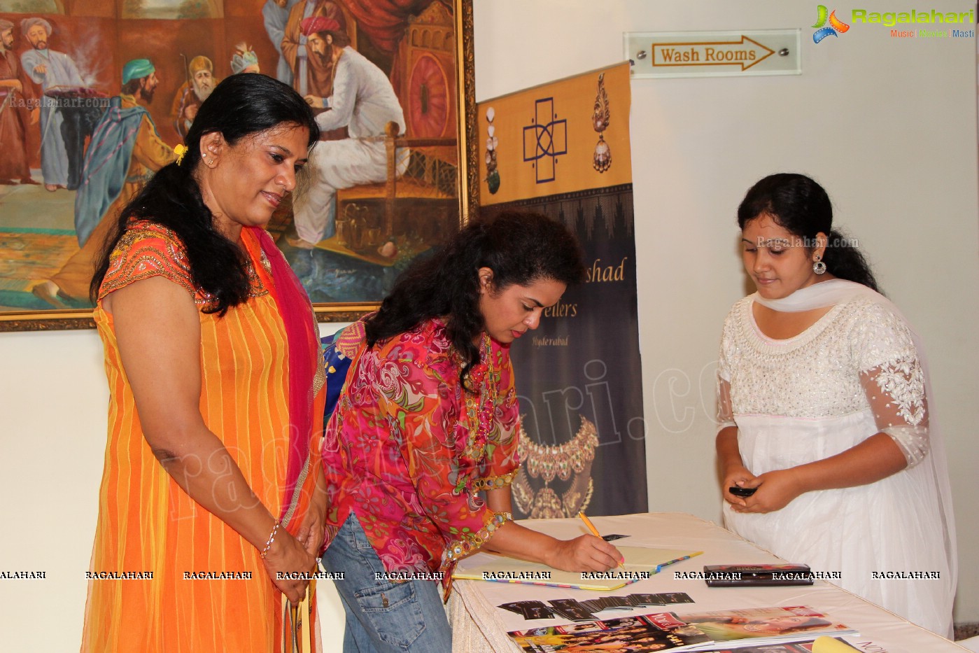 Araaish Exhibition at Taj Deccan