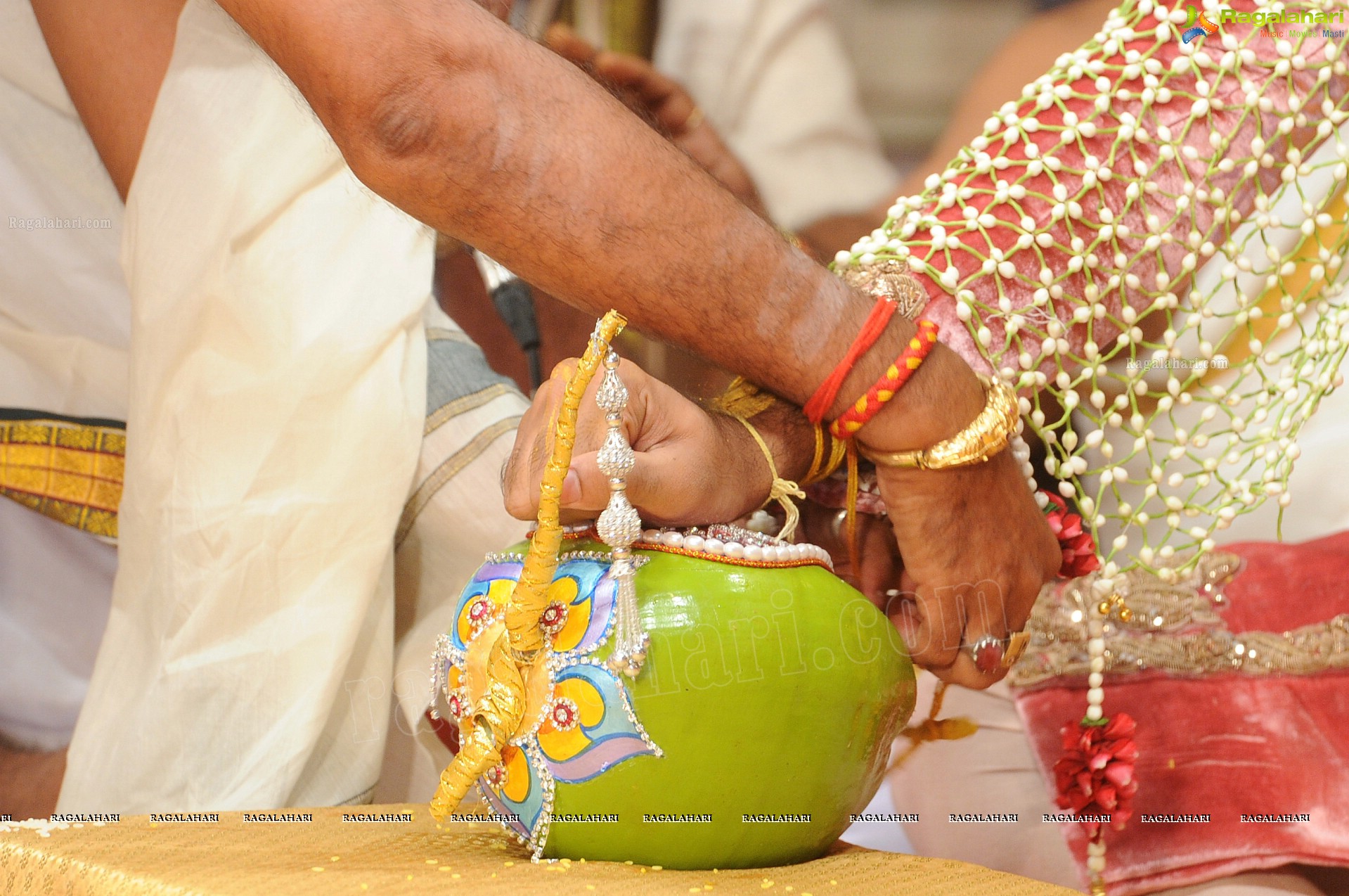 Nandamuri Tejaswini Weds Sri Bharath (High Definition Photos)