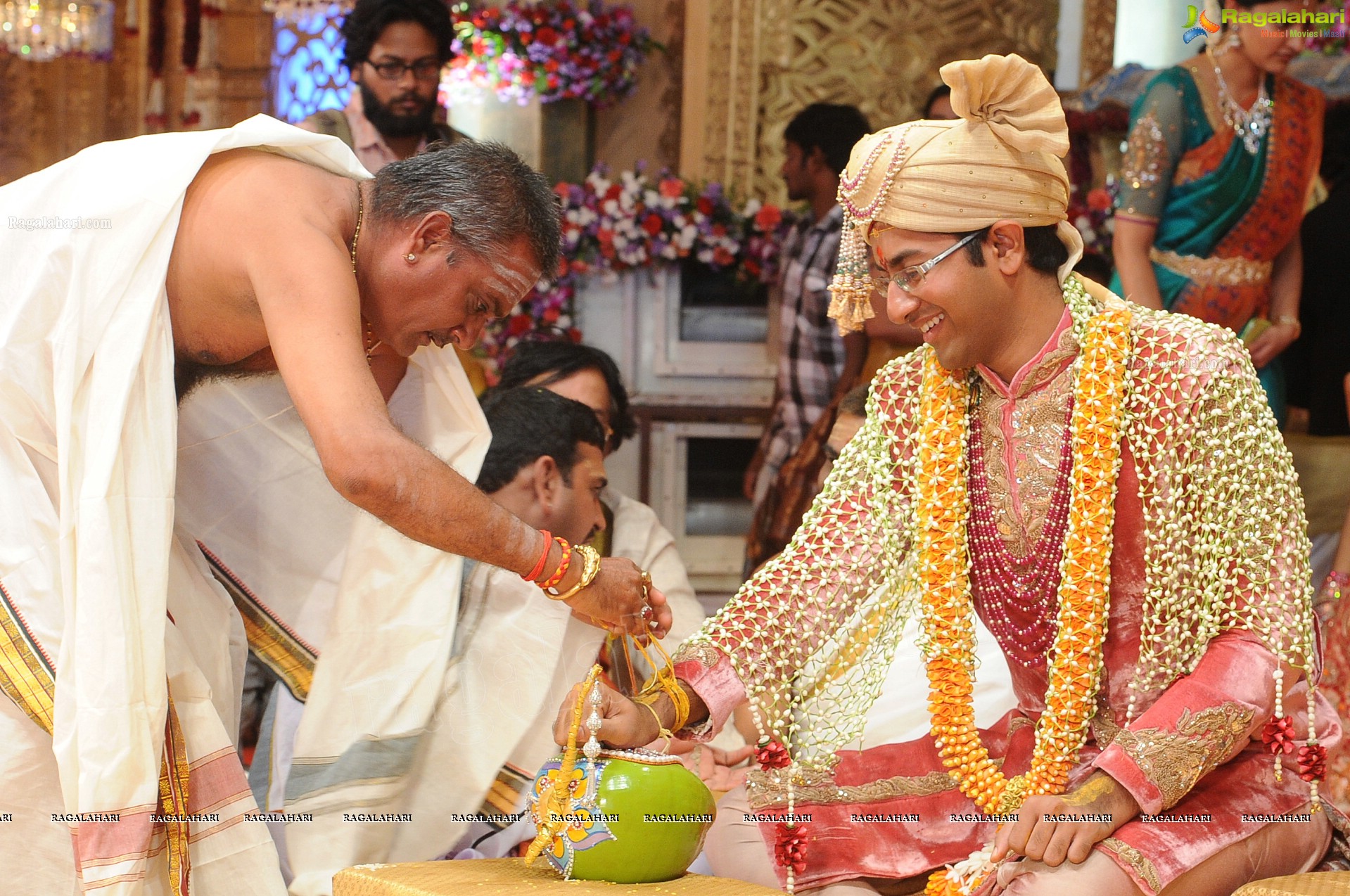 Nandamuri Tejaswini Weds Sri Bharath (High Definition Photos)