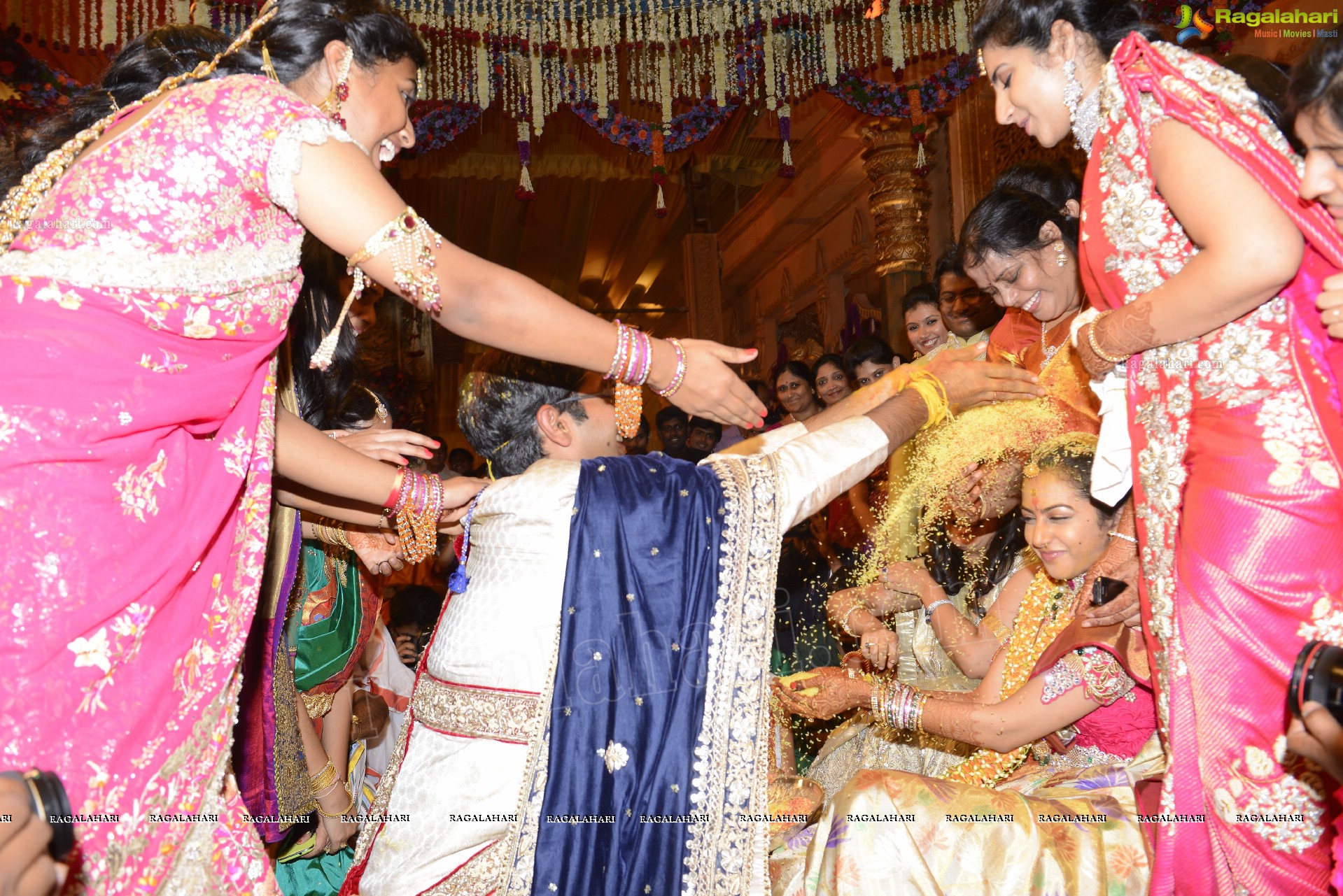 Nandamuri Tejaswini Weds Sri Bharath (High Definition Photos)