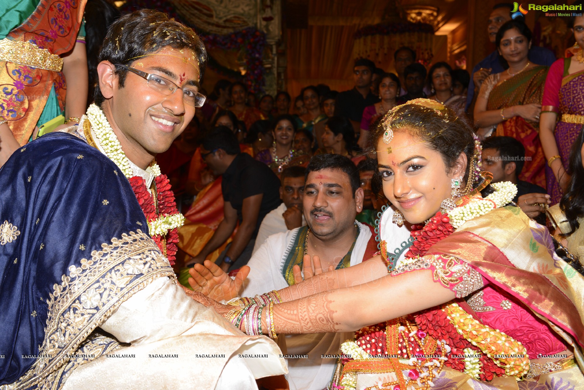 Nandamuri Tejaswini Weds Sri Bharath (High Definition Photos)