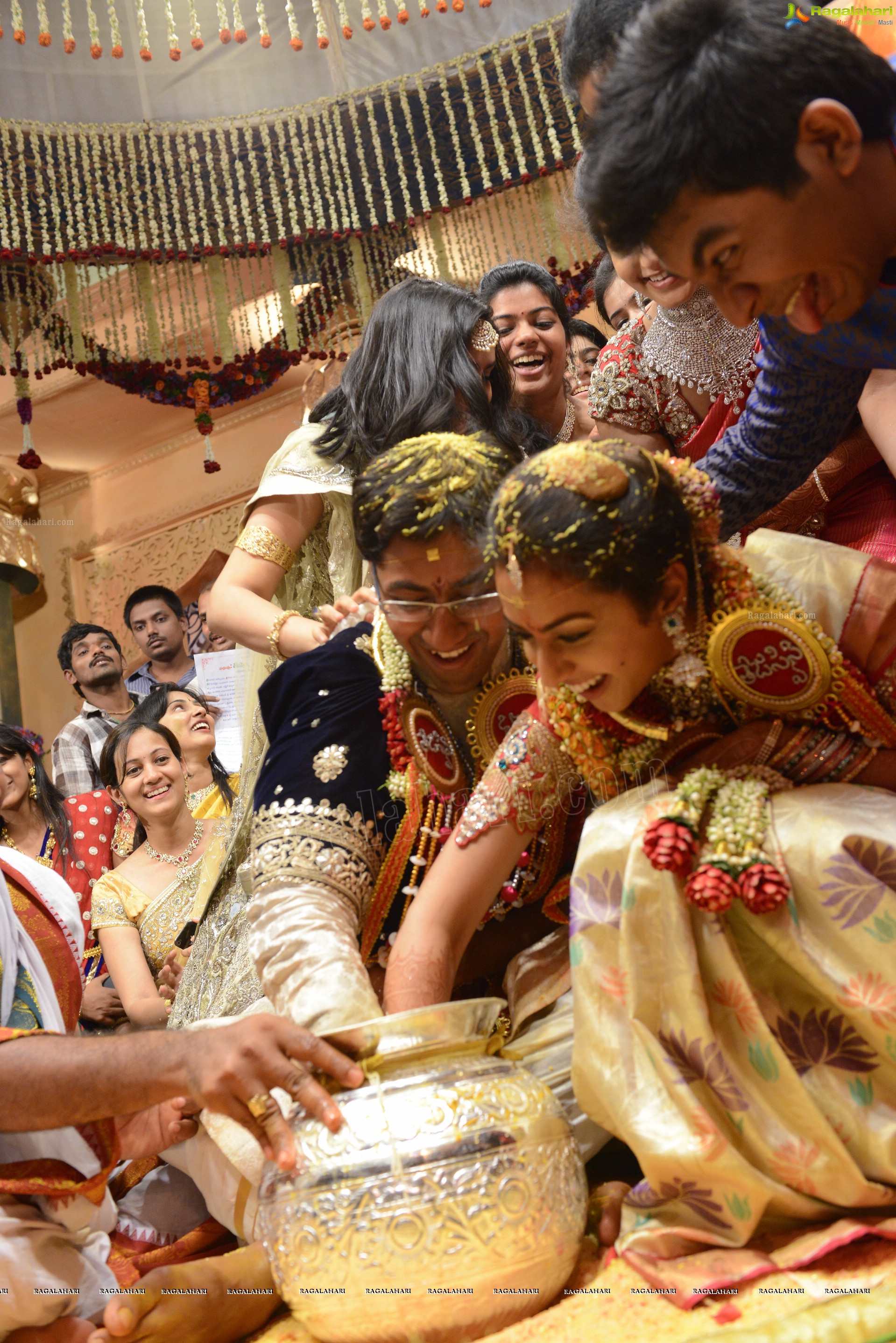 Nandamuri Tejaswini Weds Sri Bharath (High Definition Photos)