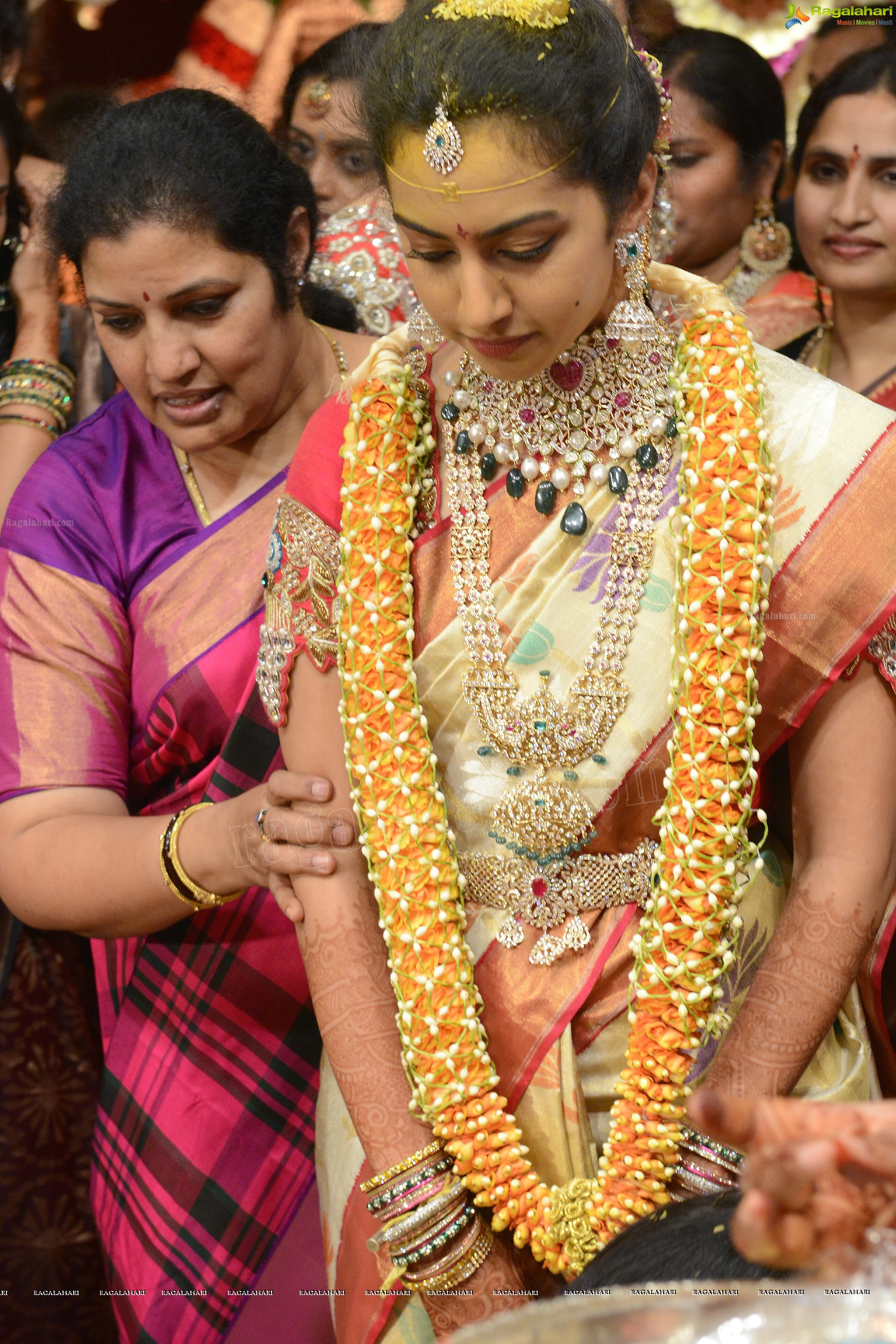 Nandamuri Tejaswini Weds Sri Bharath (High Definition Photos)