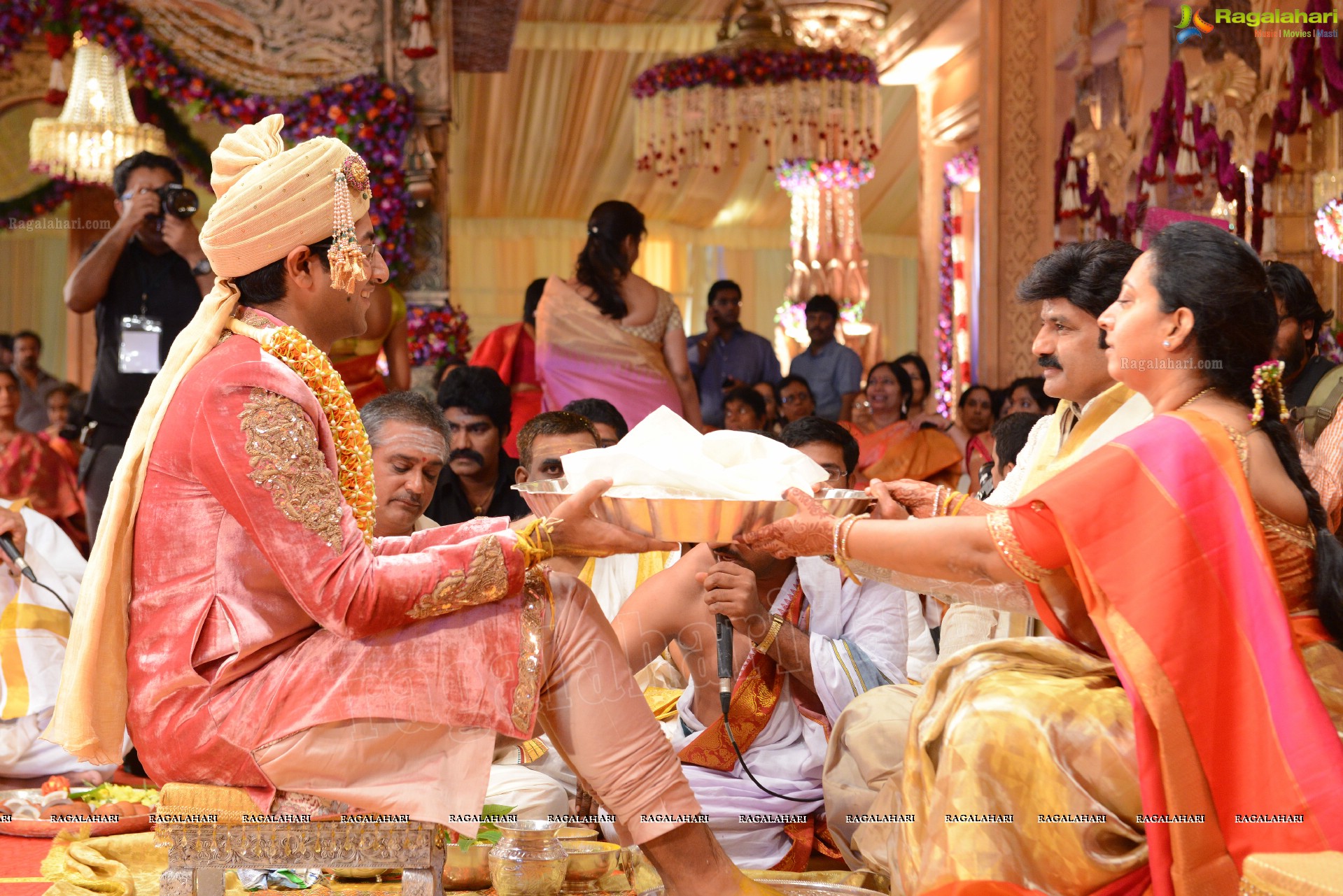 Nandamuri Tejaswini Weds Sri Bharath (High Definition Photos)