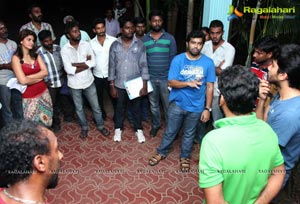 Seesa Working Stills