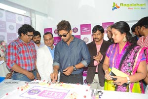 Allu Arjun Lot Mobiles