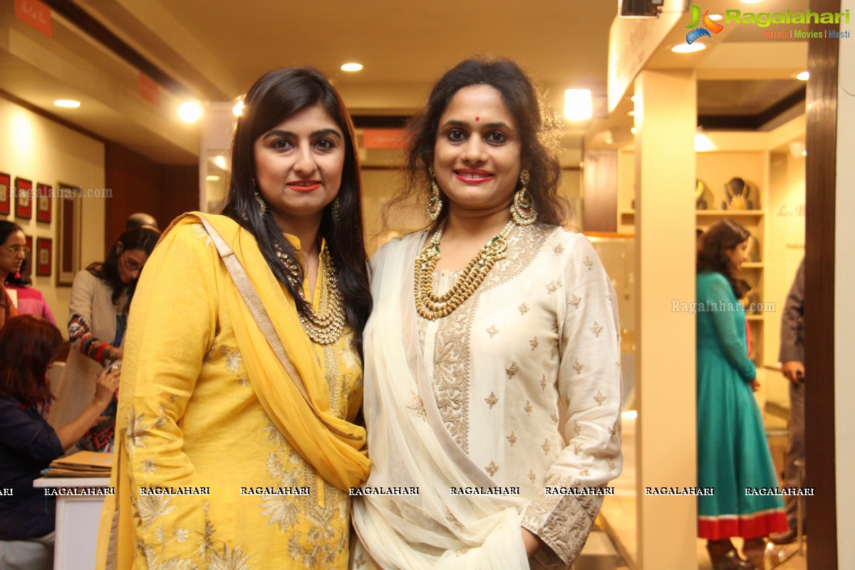 Araaish Hyderabad by Samia Alam & Swathi Kilaru (Aug. 2014)