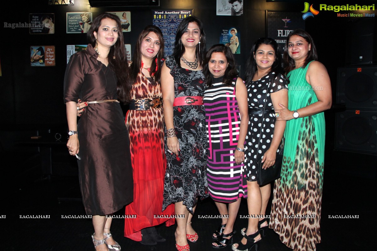 Charmers Day Party at Tap Lounge, Hyderabad (Sep. 2, 2014)