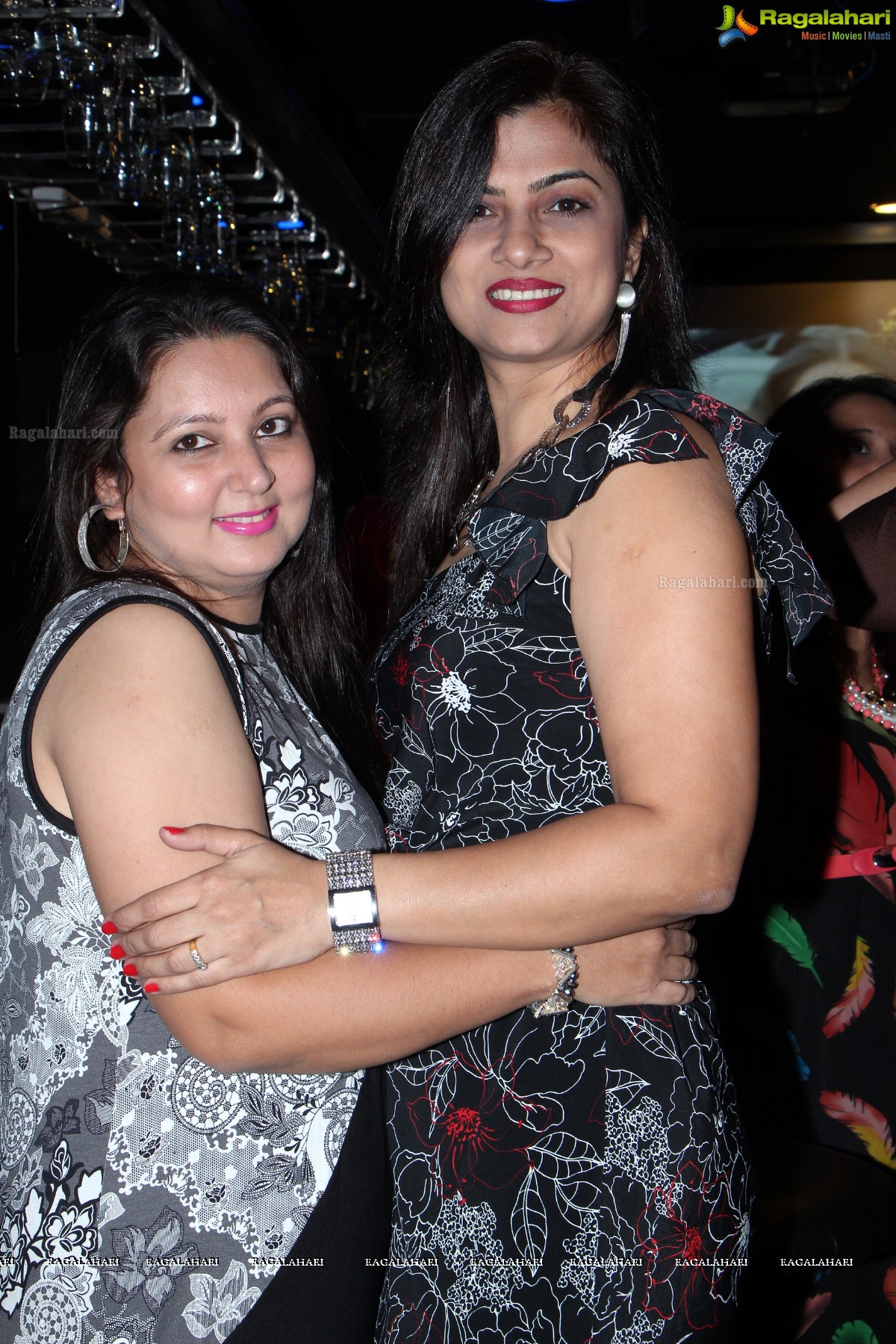 Charmers Day Party at Tap Lounge, Hyderabad (Sep. 2, 2014)