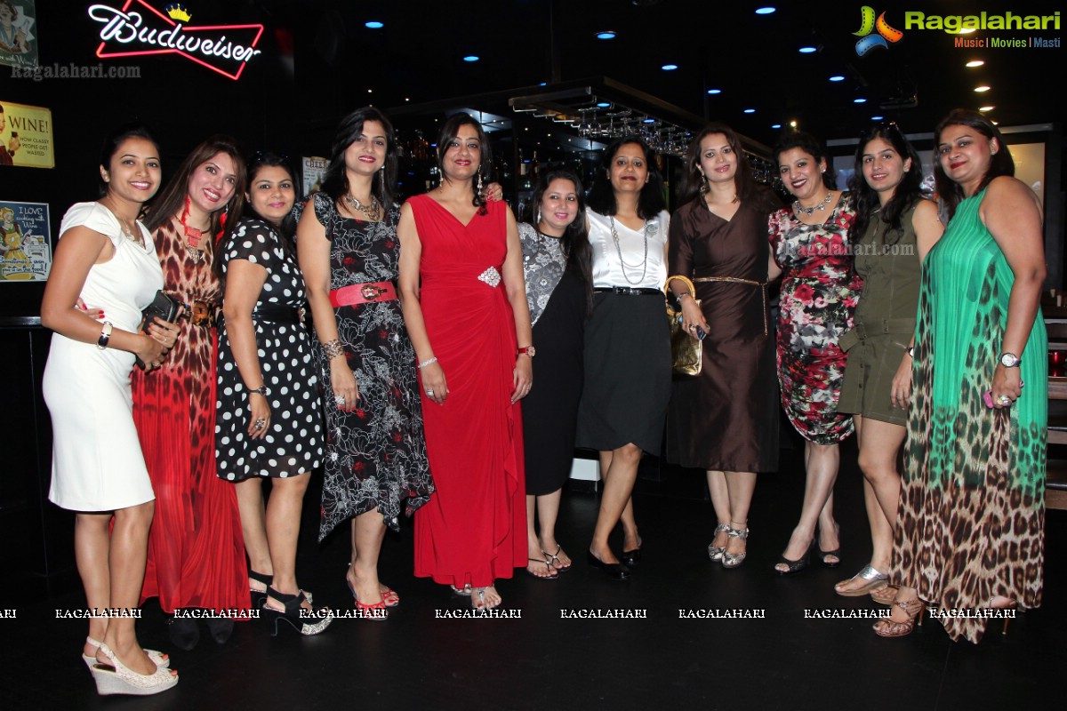 Charmers Day Party at Tap Lounge, Hyderabad (Sep. 2, 2014)