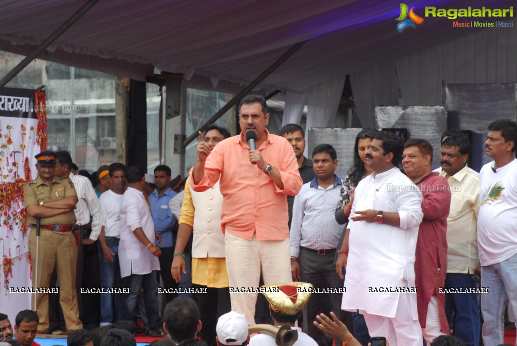 Bolly Celebs at Dahi Handi 2014 Celebrations of MNS leader Ram Kadam