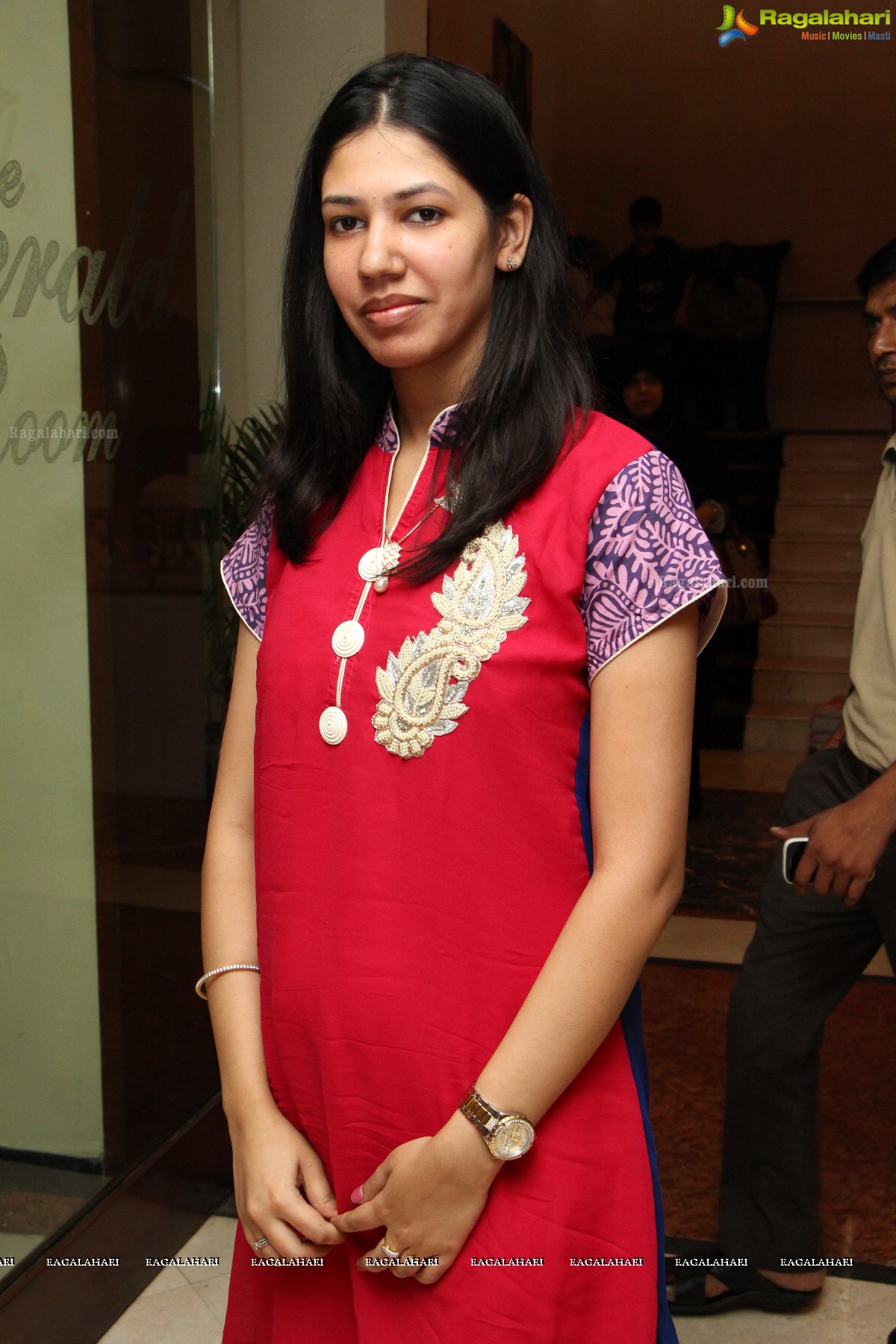 D'sire Exhibition n Sale Launch by Anita Agarwal at Taj Krishna, Hyderabad (Aug. 22, 2014)