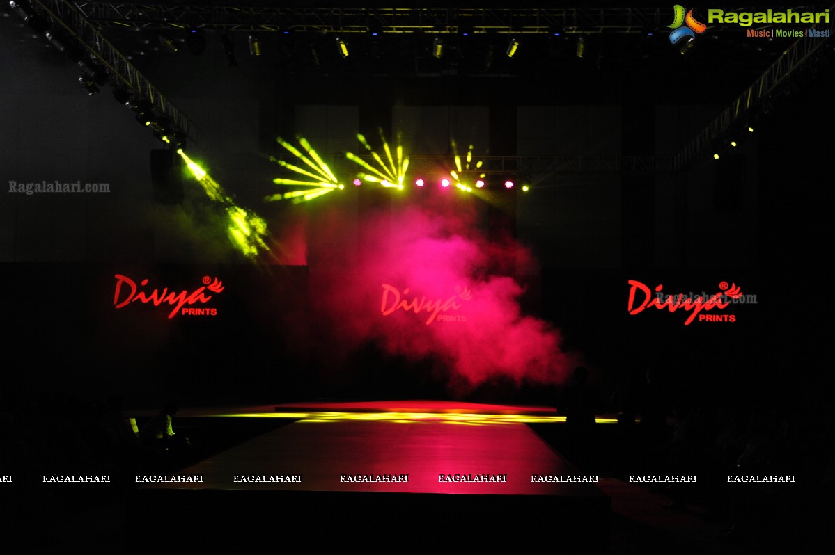 Surat Dreams - Fashion Thrills Fashion Show at HICC, Novotel, Hyderabad (Day 2)