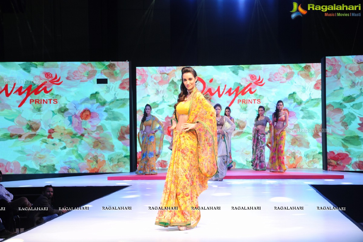 Surat Dreams - Fashion Thrills Fashion Show at HICC, Novotel, Hyderabad (Day 2)