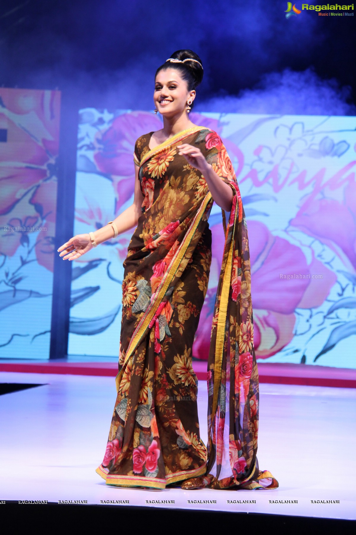 Surat Dreams - Fashion Thrills Fashion Show at HICC, Novotel, Hyderabad (Day 2)