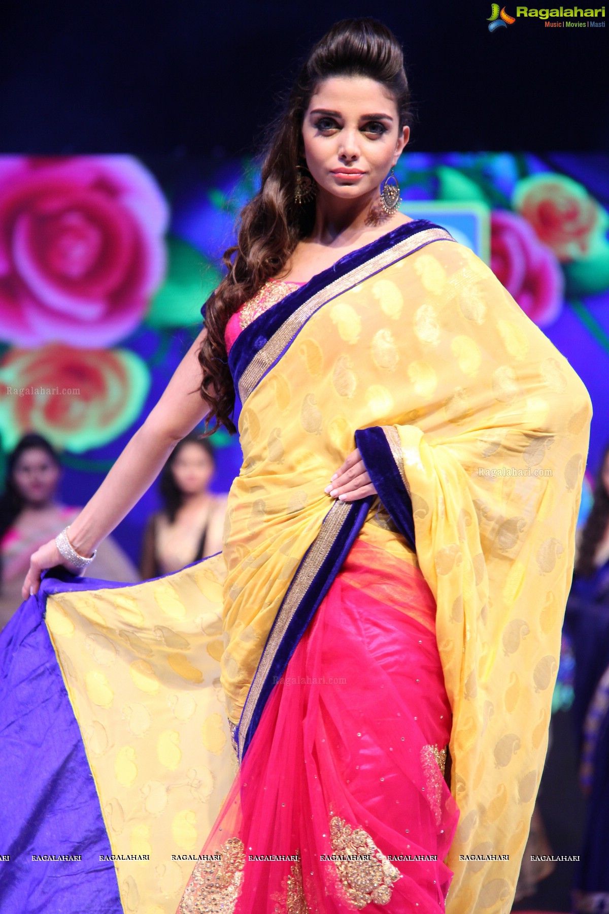 Surat Dreams - Fashion Thrills Fashion Show at HICC, Novotel, Hyderabad (Day 2)