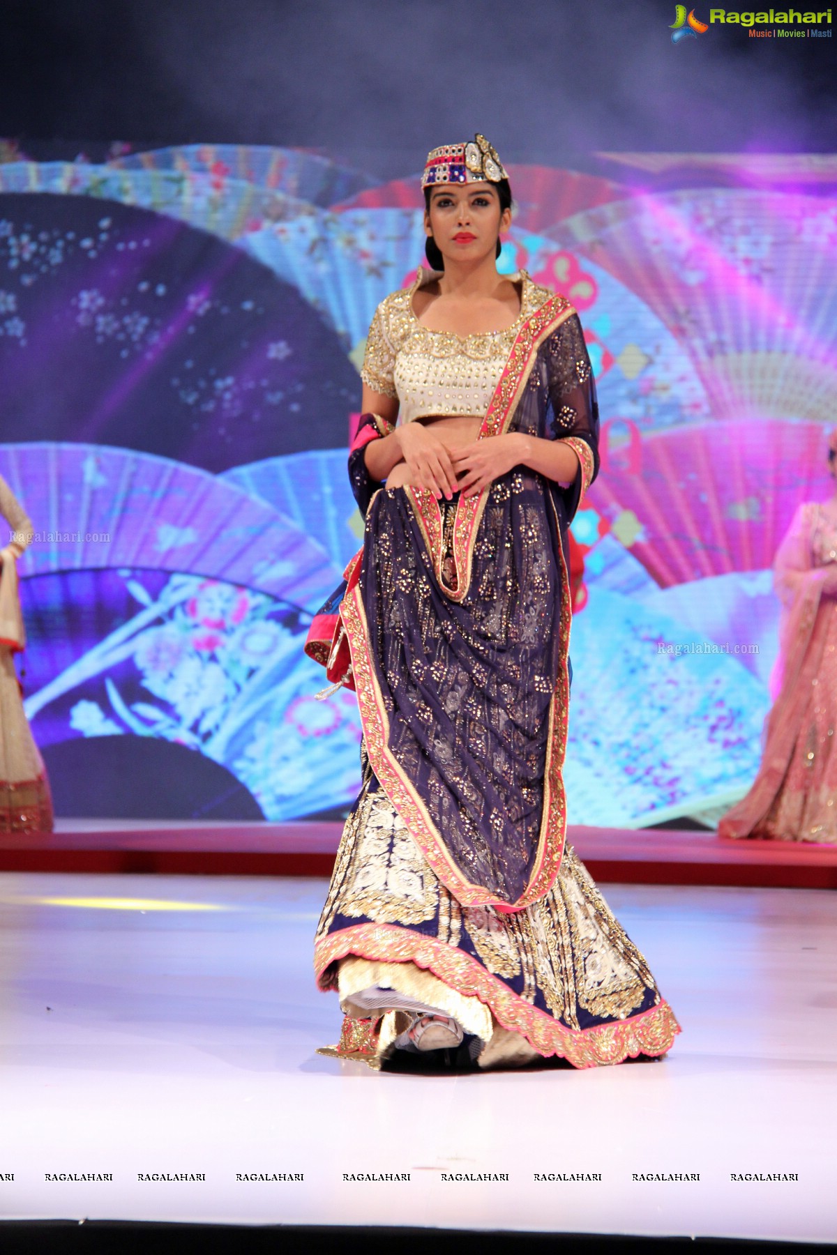 Surat Dreams - Fashion Thrills Fashion Show at HICC, Novotel, Hyderabad (Day 2)