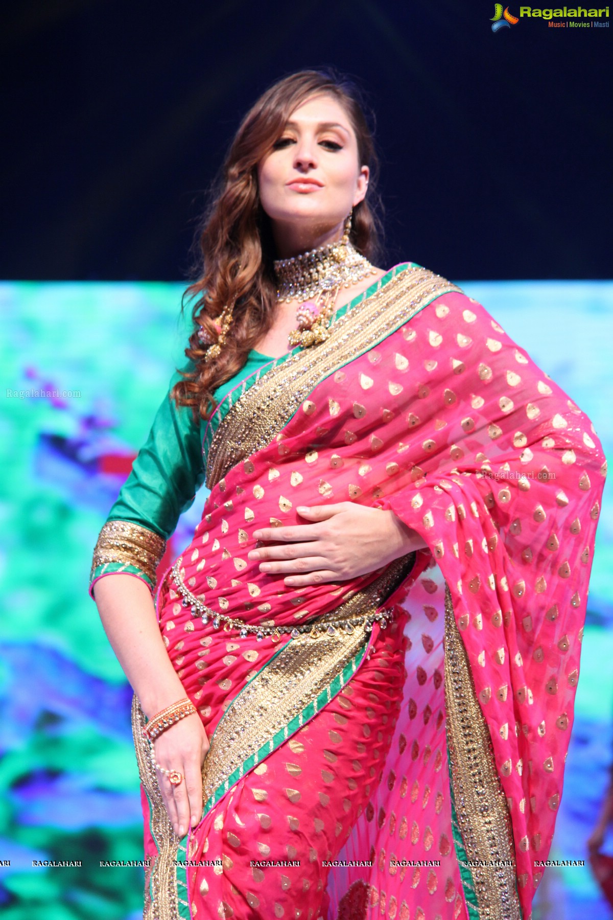 Surat Dreams - Fashion Thrills Fashion Show at HICC, Novotel, Hyderabad (Day 2)