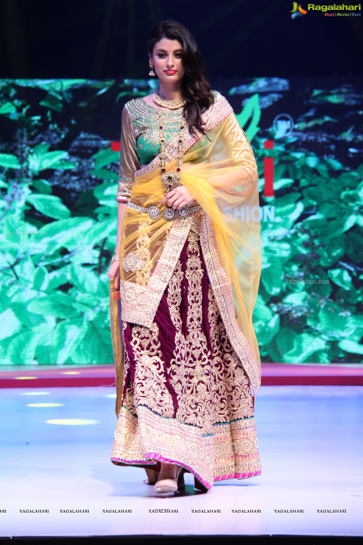 Surat Dreams - Fashion Thrills Fashion Show at HICC, Novotel, Hyderabad (Day 2)