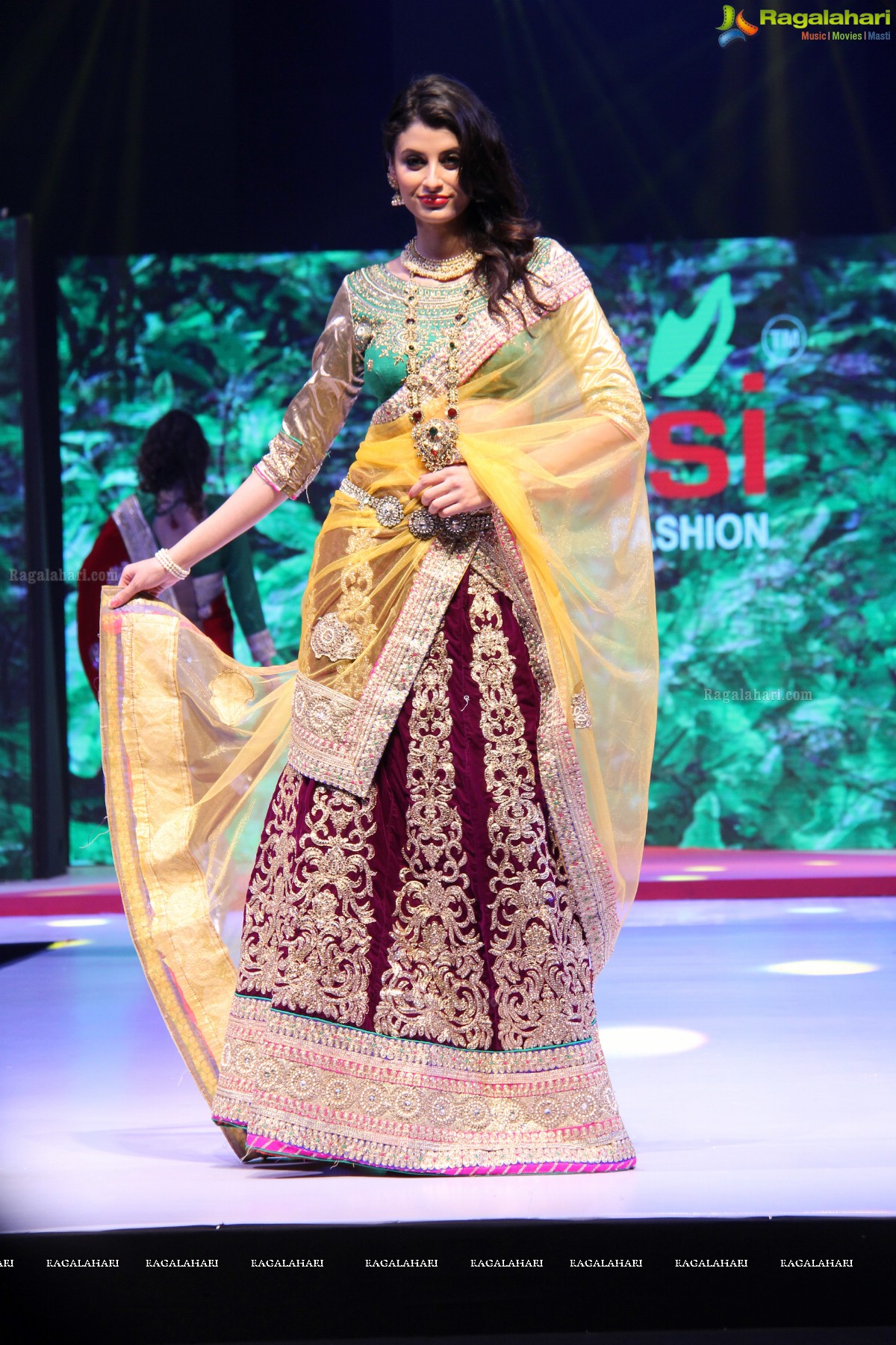 Surat Dreams - Fashion Thrills Fashion Show at HICC, Novotel, Hyderabad (Day 2)