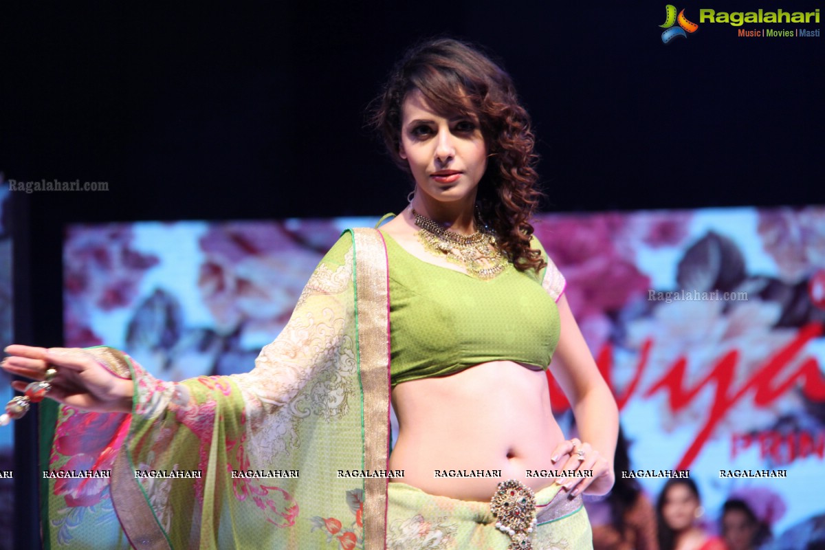 Surat Dreams - Fashion Thrills Fashion Show at HICC, Novotel, Hyderabad (Day 2)