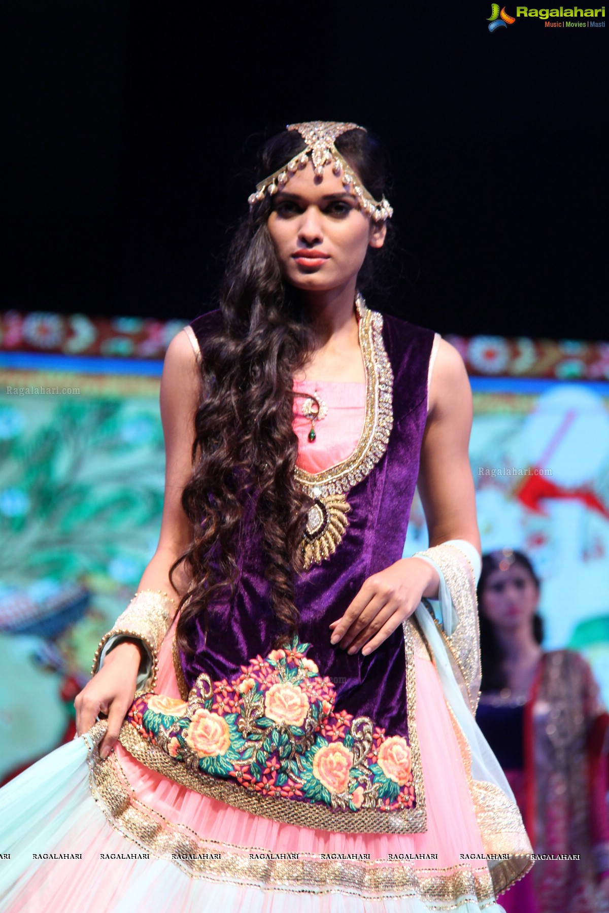 Surat Dreams - Fashion Thrills Fashion Show at HICC, Novotel, Hyderabad (Day 2)