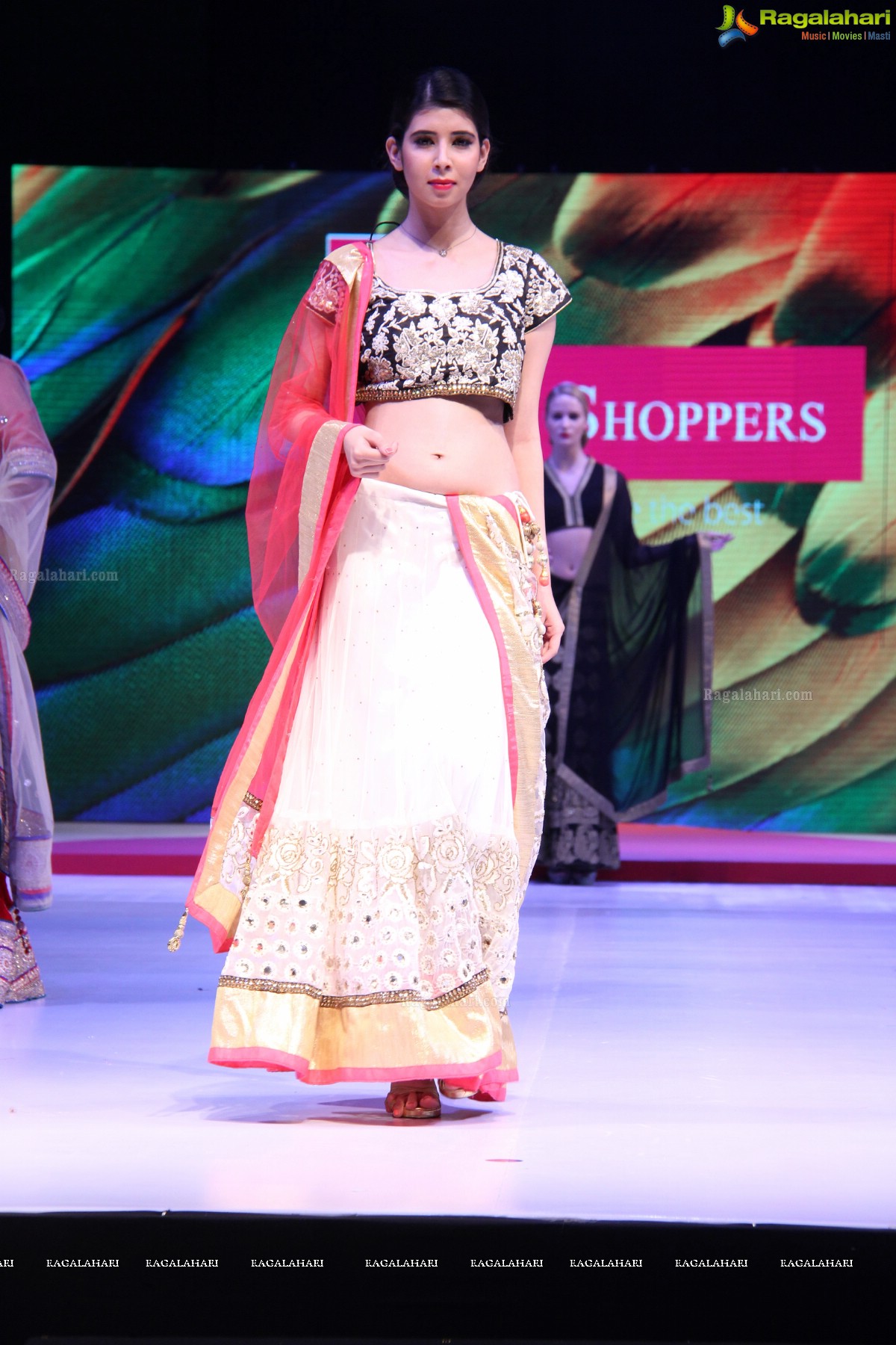 Surat Dreams - Fashion Thrills Fashion Show at HICC, Novotel, Hyderabad (Day 2)